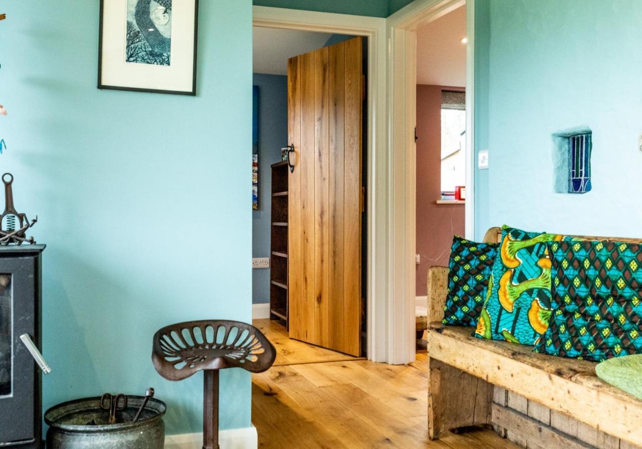 Penrhiw - A Country Cottage With Mountain Views Newport  Eksteriør bilde
