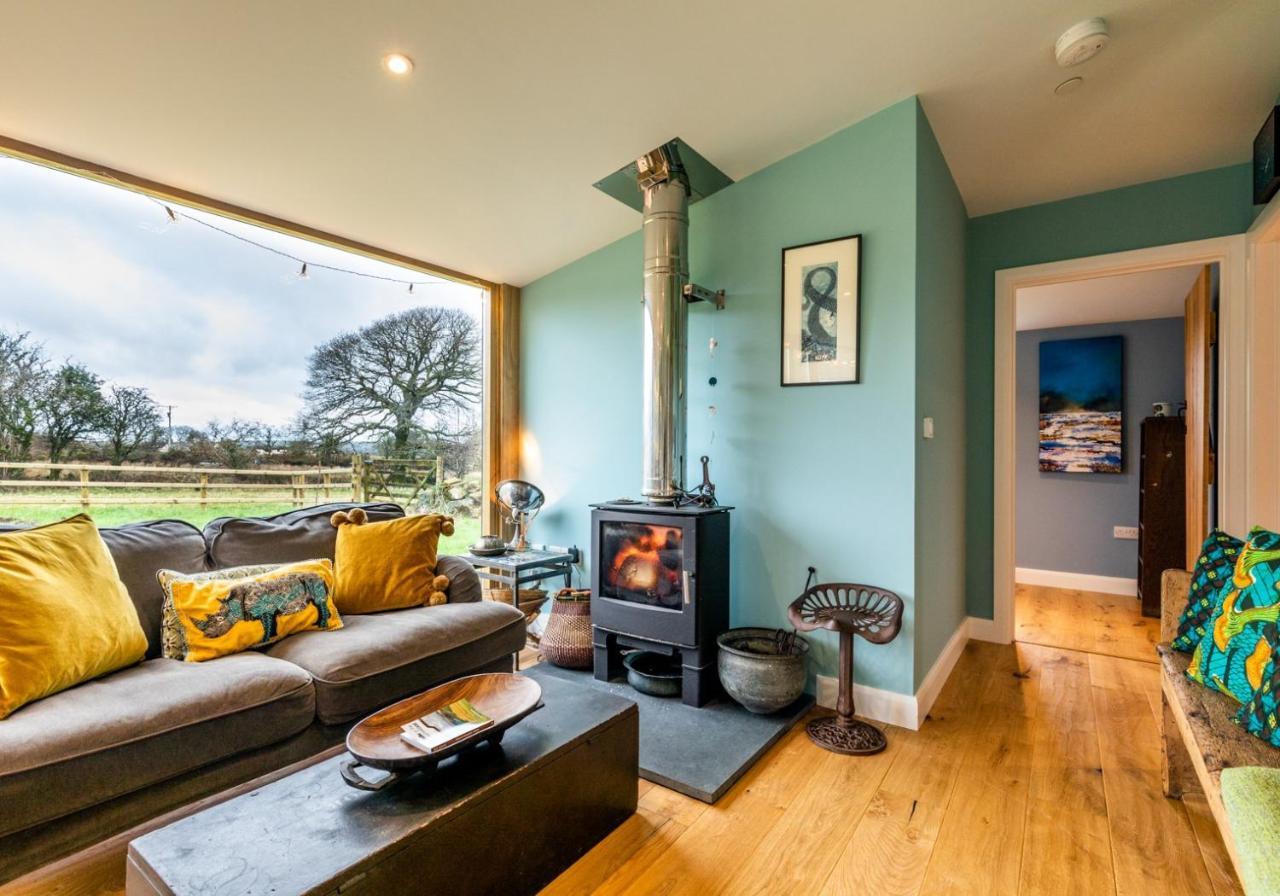 Penrhiw - A Country Cottage With Mountain Views Newport  Eksteriør bilde