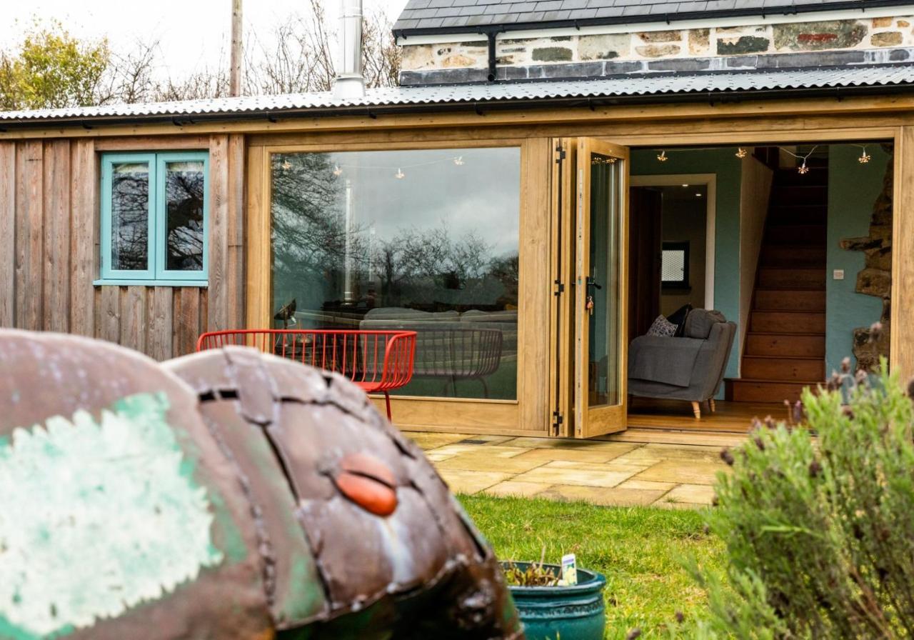 Penrhiw - A Country Cottage With Mountain Views Newport  Eksteriør bilde
