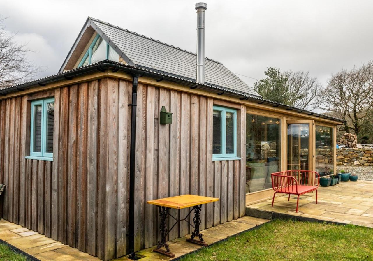 Penrhiw - A Country Cottage With Mountain Views Newport  Eksteriør bilde