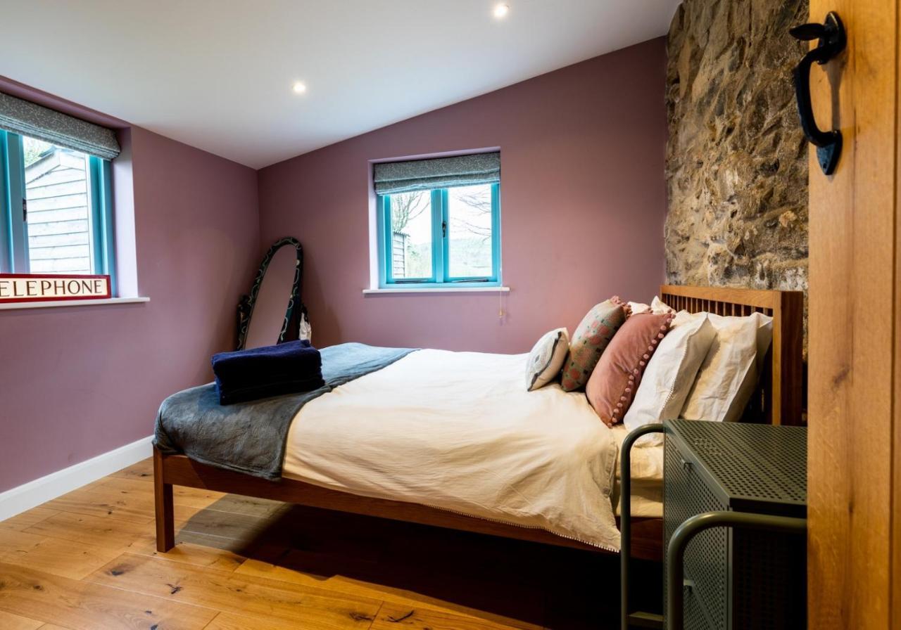 Penrhiw - A Country Cottage With Mountain Views Newport  Eksteriør bilde